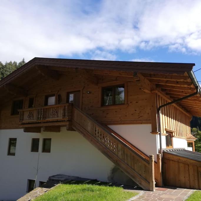 Gemuetliche Wohnung Mit Blick Auf Den Zahmen Kaiser Niederndorferberg Екстер'єр фото